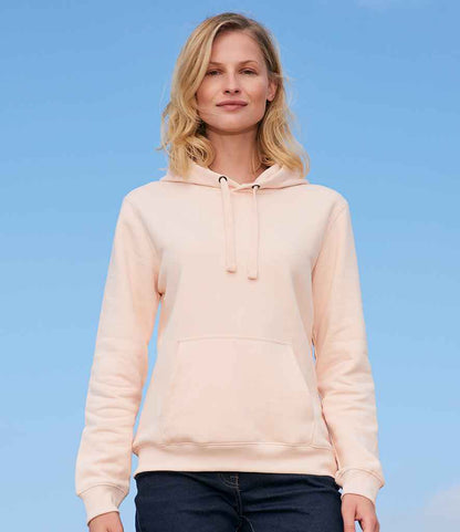 03103 Creamy Pink Model